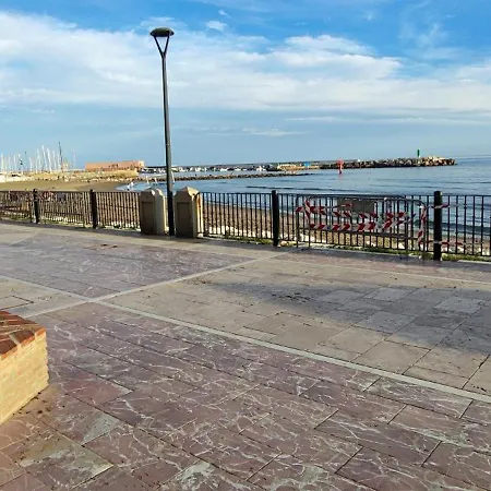 Marbella Suite דירה *