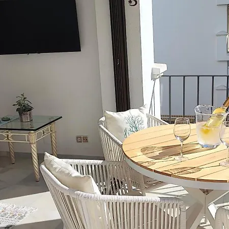 Marbella Suite * מארבלה