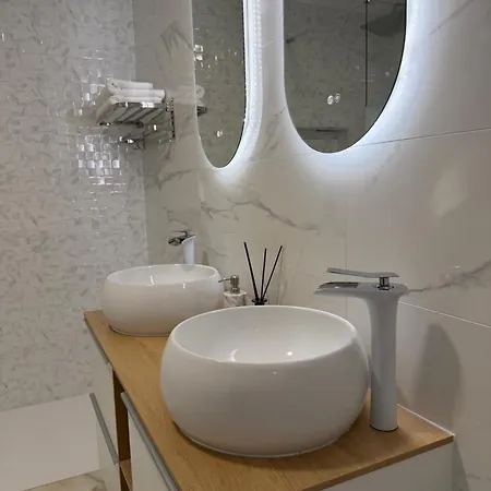 Marbella Suite