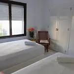 Marbella Suite アパート