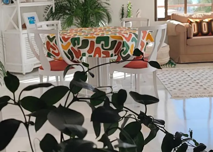 Marbella Suite Μαρμπέλλα