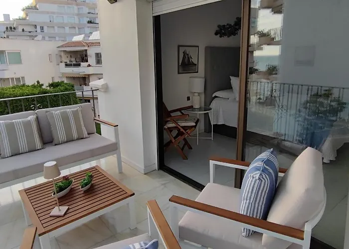 Marbella Suite * Μαρμπέλλα