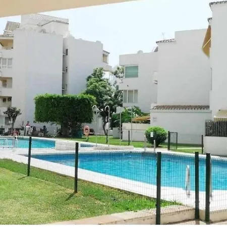 Marbella Suite Daire *